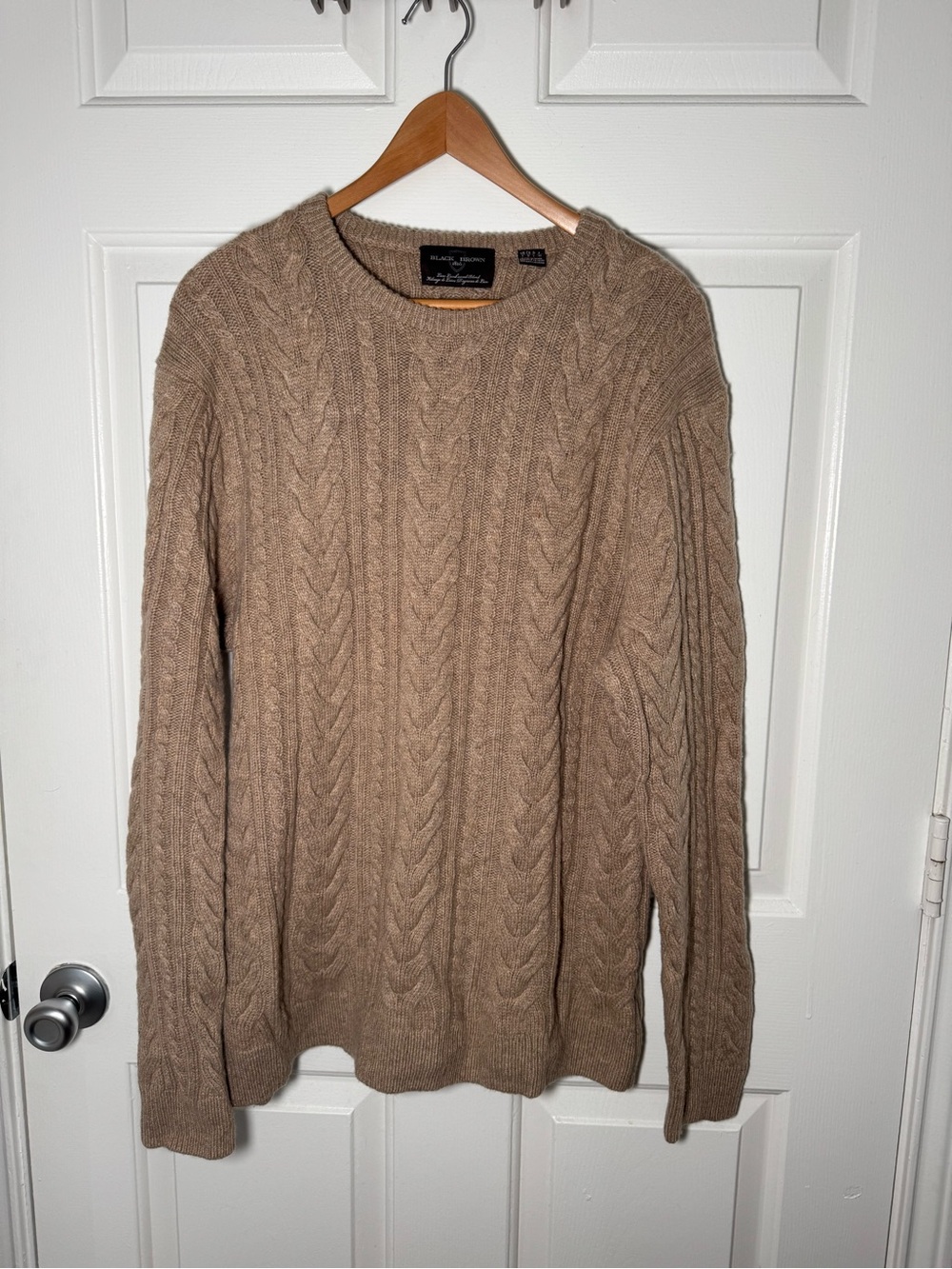 Black Brown 1826 Lambswool Cable Knit Sweater Men’s L Tan